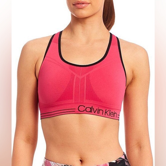 Calvin Klein Performance - Reversible Sports Bra - Picture 2 of 9